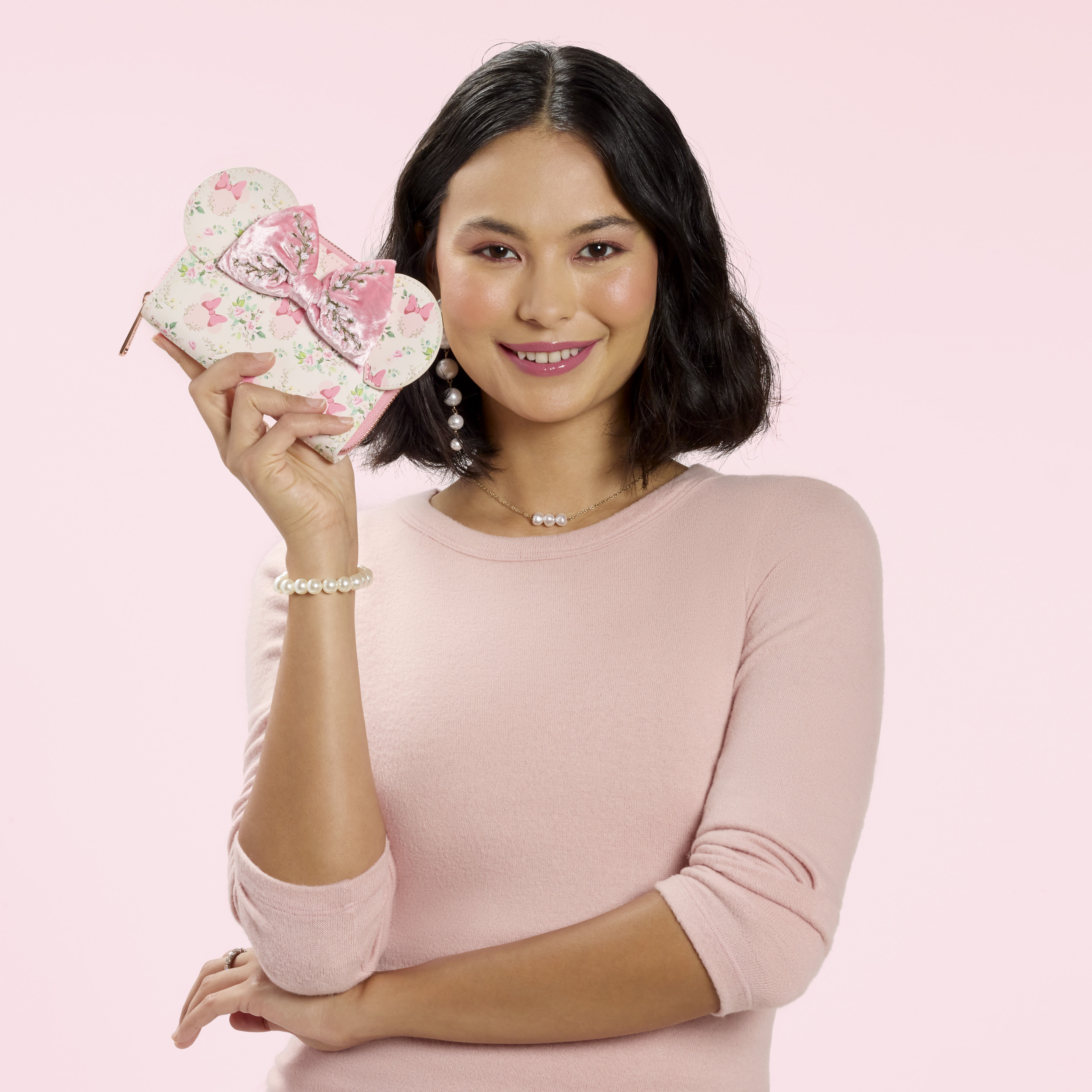 Minnie Mouse Floral All-Over Print Zip Around Wallet | Loungefly